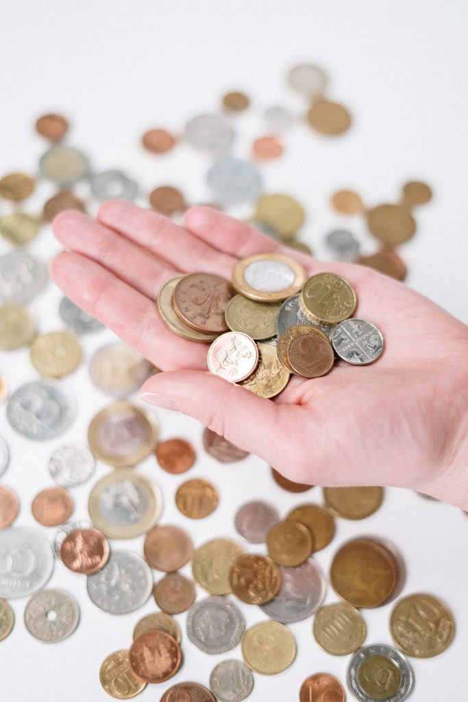 canadian coins, cents, nickles, dimes, quarters, dollars and toonies