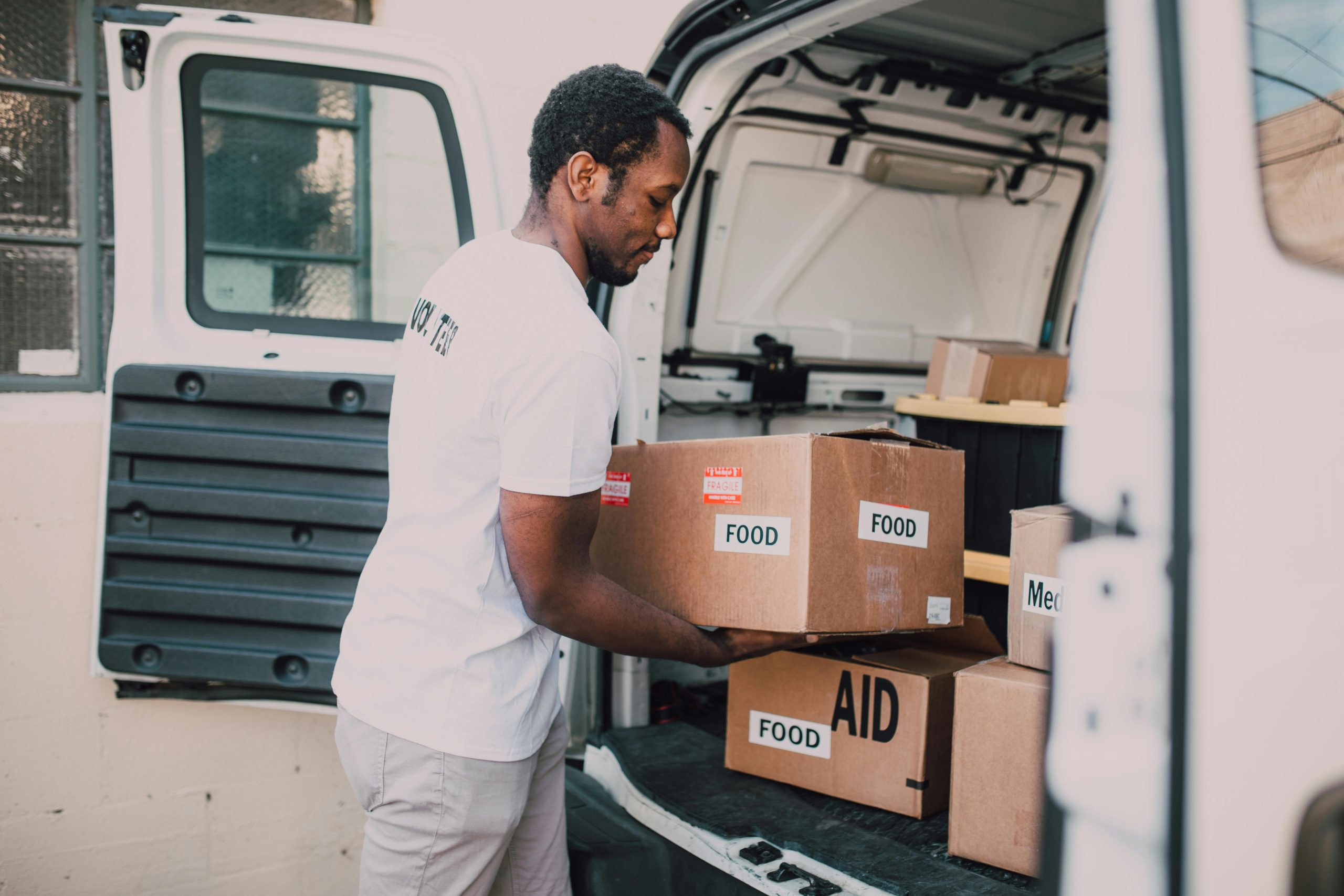 pick the Items in road in Long-Distance Moves